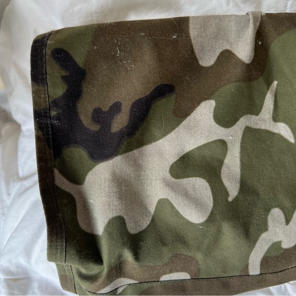 Volcom Kids Barley Bib Ski/Snowboard Pants [Sz. L] - Picture 7 of 9